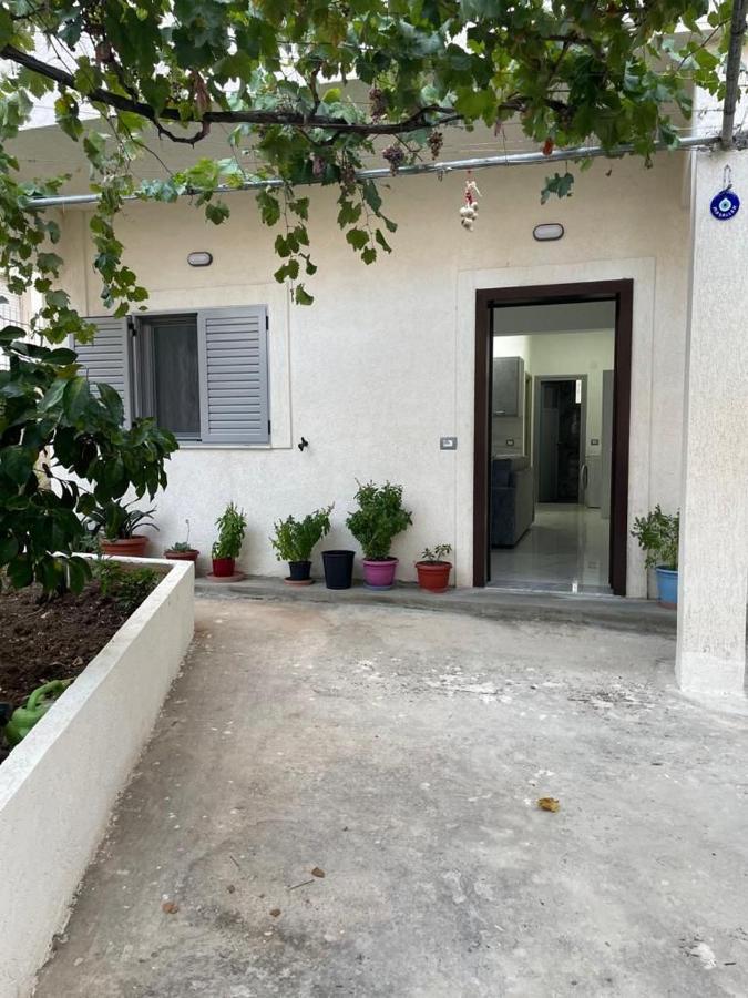 Taku Apartment Σαράντα Εξωτερικό φωτογραφία