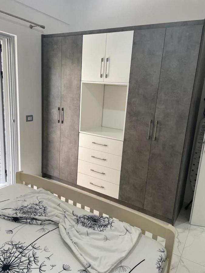 Taku Apartment Σαράντα Εξωτερικό φωτογραφία