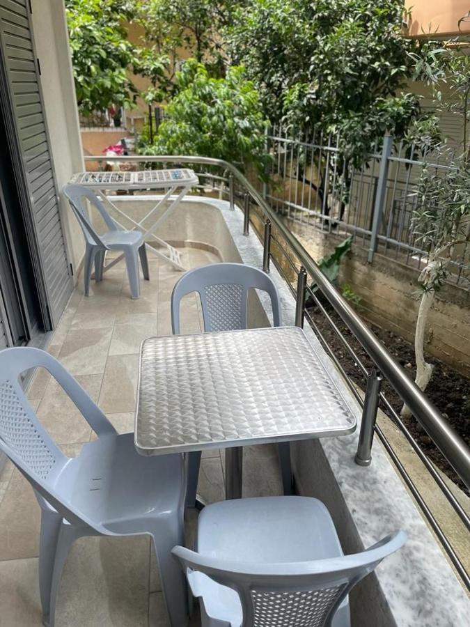 Taku Apartment Σαράντα Εξωτερικό φωτογραφία